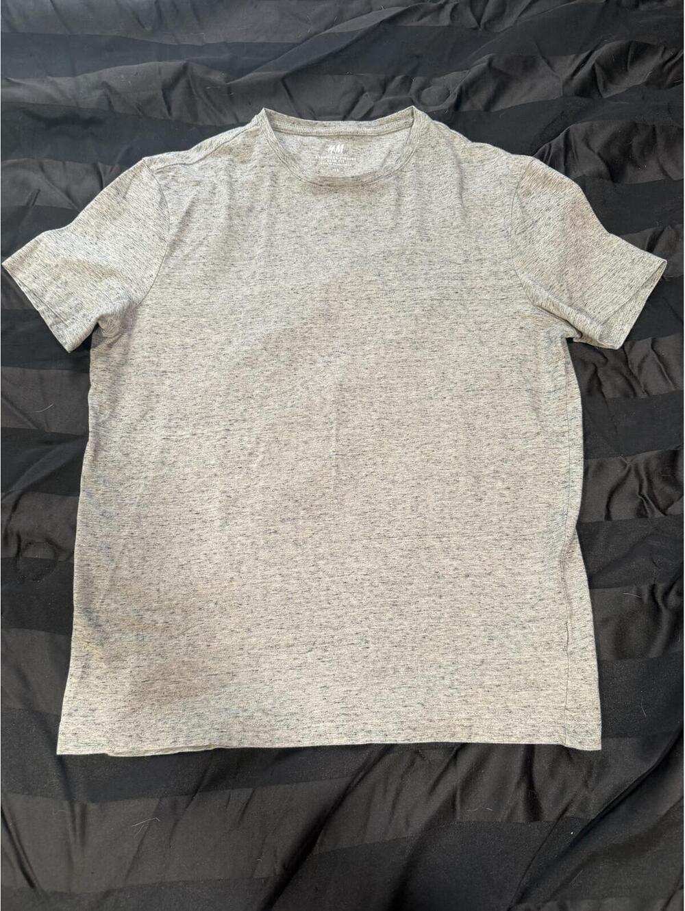 H&M Grey Crewneck Slim Fit‎ T-Shirt